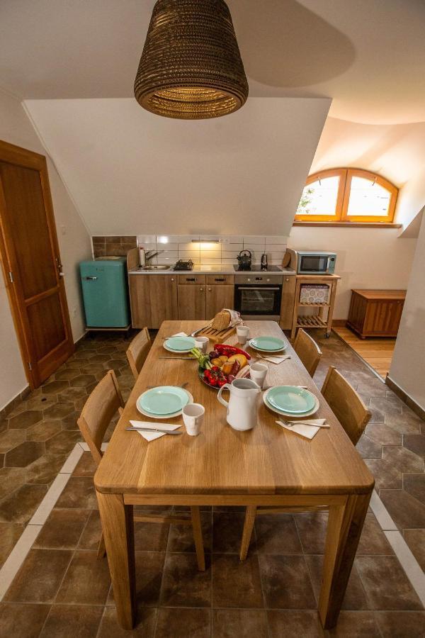 Apartment Oszter Udvarhaz Kekkut